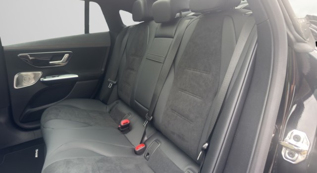 MERCEDES-BENZ EQE 350 4 Matic Executive Edition