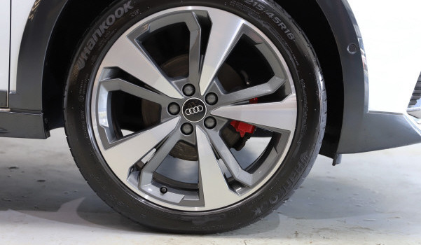 AUDI A1 30 TFSI