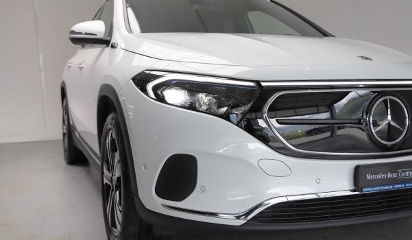 MERCEDES-BENZ EQA 250