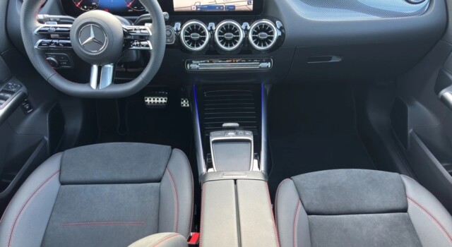 MERCEDES-BENZ GLA 220 d 4Matic 8G-DCTSwiss Star