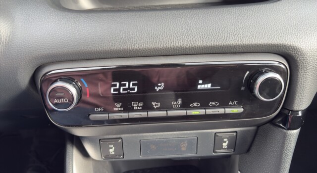 MAZDA 2 Hybrid Exclusive-line