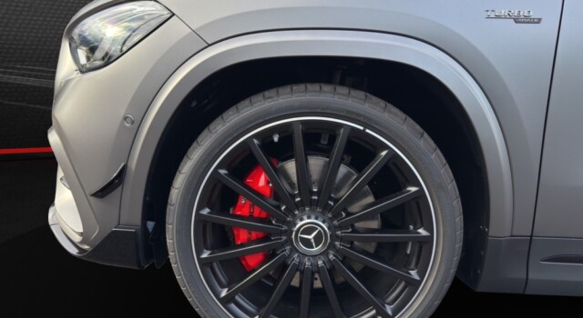 MERCEDES-BENZ GLA 35 AMG GLA AMG 35 4Matic 8G-DCT