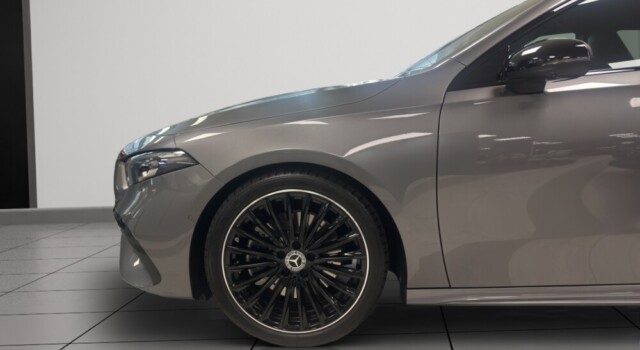 MERCEDES-BENZ A 220 4Matic 8G-DCT