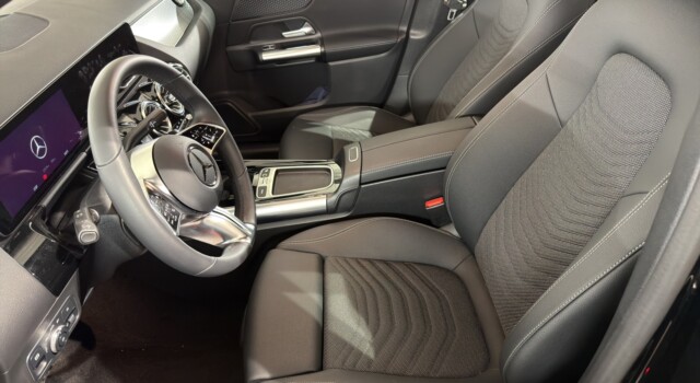 MERCEDES-BENZ GLA 250 e EQ Star 8G-DCT