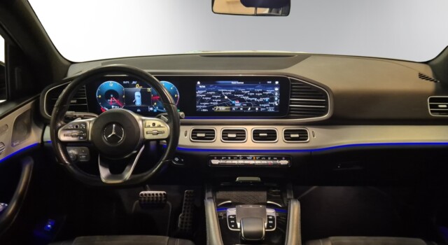 MERCEDES-BENZ GLE 300 d AMG Line 4Matic