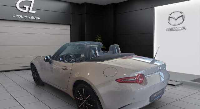 MAZDA MX-5 Skyactiv-G 184 Exclusive-line