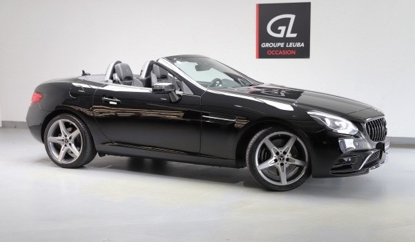 MERCEDES-BENZ SLC 200 AMG Line