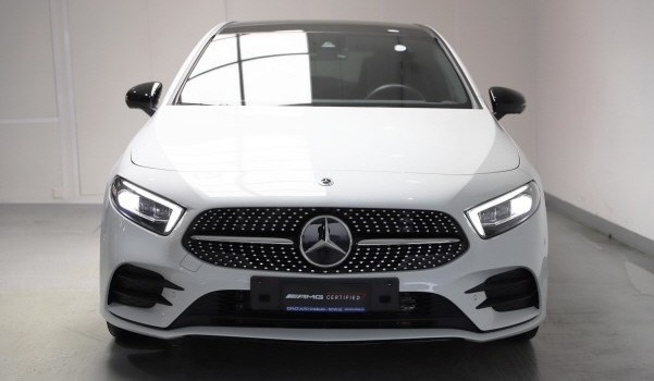 MERCEDES-BENZ A 250 AMG Line