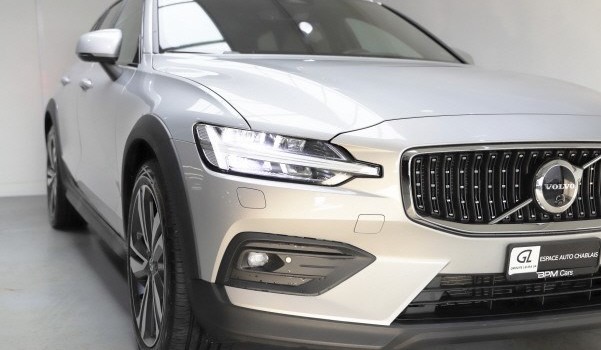 VOLVO V60 CC B5 Ultimate AWD