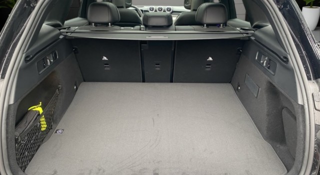 MERCEDES-BENZ GLC 300 4Matic 9G-Tronic