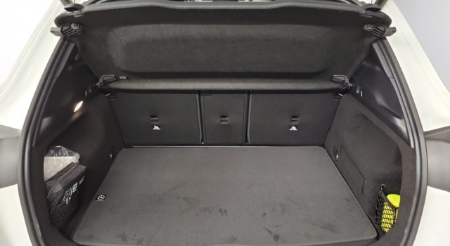 MERCEDES-BENZ GLA 250 e EQ Star 8G-DCT