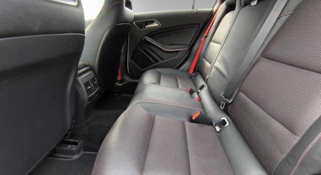 MERCEDES-BENZ A 250 Sport