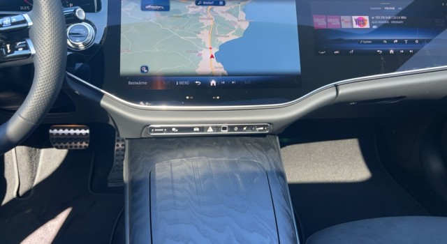 MERCEDES-BENZ E 220 d 4Matic 9G-Tronic