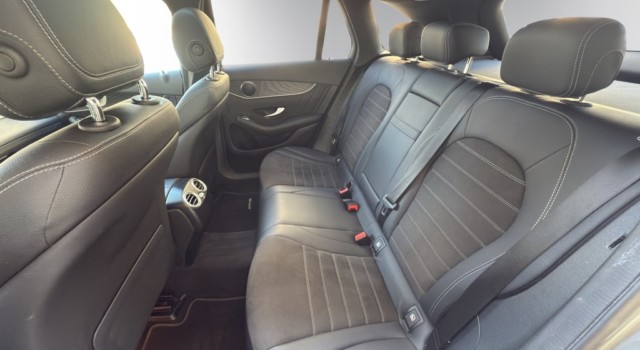 MERCEDES-BENZ GLC 220 d AMG Line 4Matic