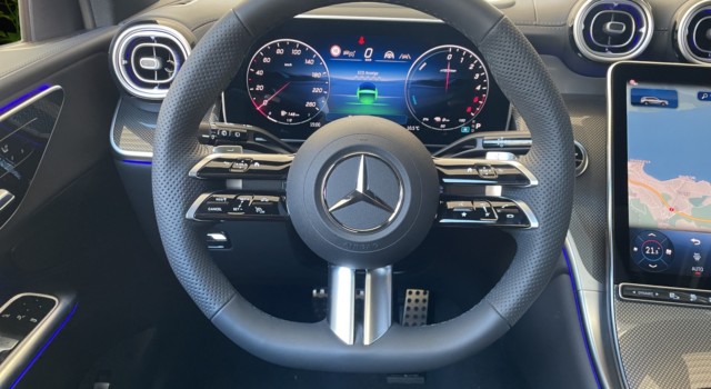 MERCEDES-BENZ GLC 300 de 4Matic 9G-Tronic