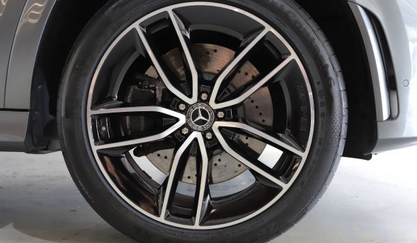 MERCEDES-BENZ GLE 580 AMG Line 4Matic