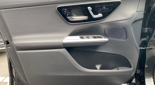 MERCEDES-BENZ GLC 300 4Matic 9G-Tronic