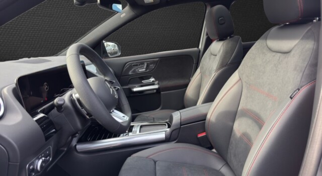 MERCEDES-BENZ GLA 35 AMG GLA AMG 35 4Matic 8G-DCT