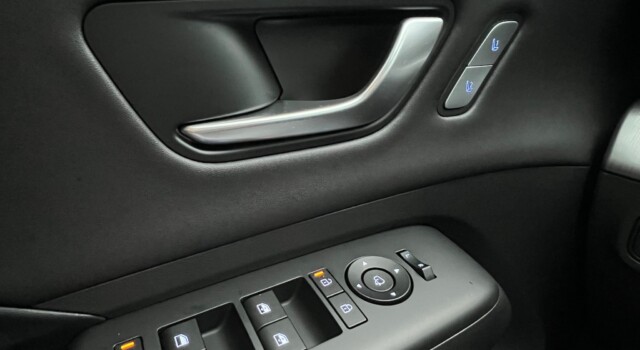 HYUNDAI KONA 1.6 GDi HEV Vertex DCT