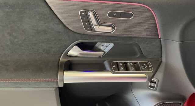 MERCEDES-BENZ EQA 300 EQA 350 4M Swiss Star AMG