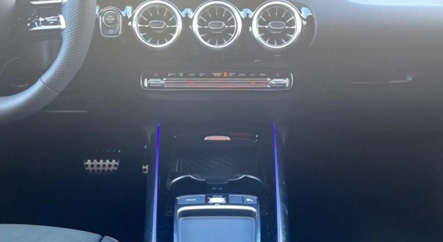 MERCEDES-BENZ B 220 4Matic 8G-DCT