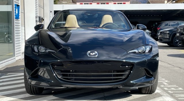 MAZDA MX-5 Skyactiv-G 184 Kazari