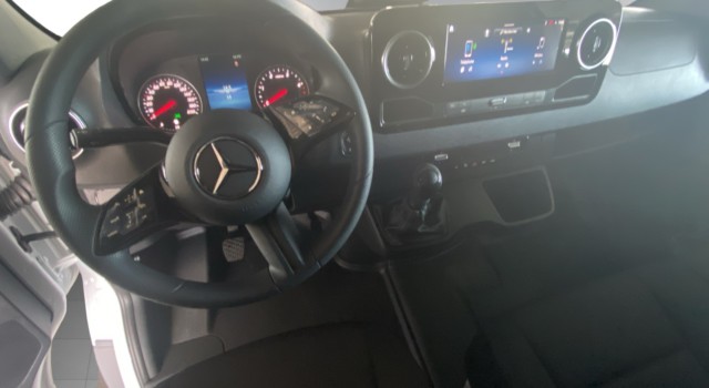 MERCEDES-BENZ Sprinter 319 CDI Extralang
