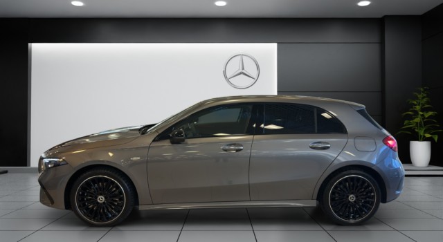 MERCEDES-BENZ A 250 e EQ Star 8G-DCT