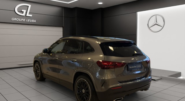 MERCEDES-BENZ GLA 250 4Matic 8G-DCT