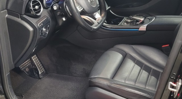 MERCEDES-BENZ GLC 220 d AMG Line 4Matic 9G-Tronic
