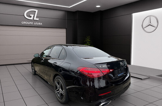 MERCEDES-BENZ C 300 de 4Matic