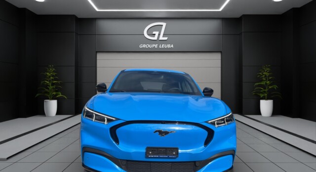 FORD MUSTANG MACH-E AWD 72.6 kWh