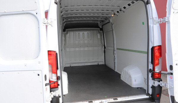 OPEL MOVANO 2.2 d 3,5t L3H2 Enjoy