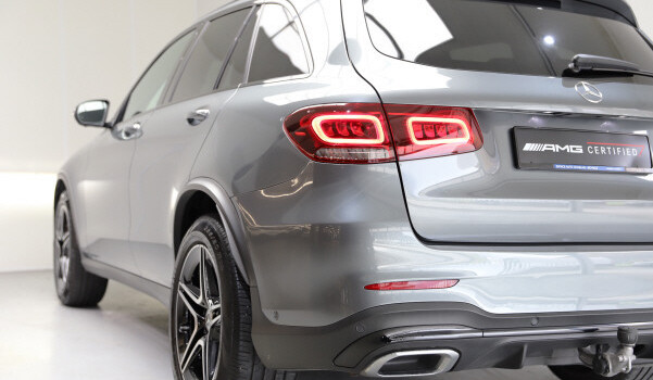 MERCEDES-BENZ GLC 220 d AMG Line 4Matic 9G-Tronic