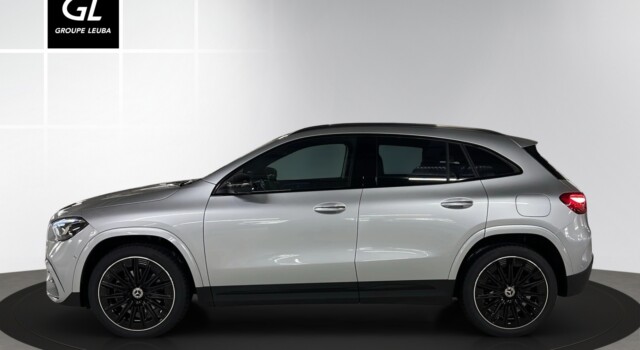 MERCEDES-BENZ GLA 250 4Matic 8G-DCT Swiss Star