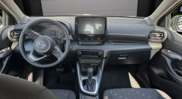 MAZDA 2 Hybrid Exclusive-line