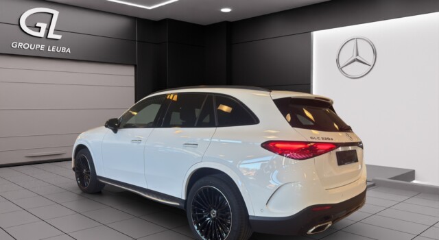 MERCEDES-BENZ GLC 220 d 4Matic 9G-Tronic