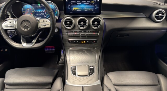 MERCEDES-BENZ GLC 300 GLC Coupé 300 e AMG Line Plus 9G-Tronic