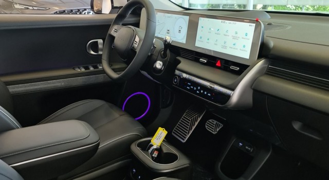 HYUNDAI IONIQ 5 77kWh Amplia 4WD