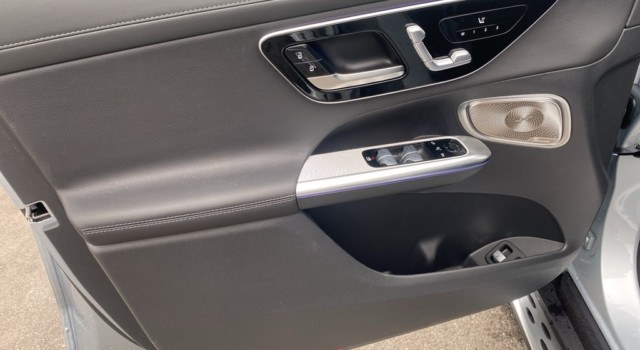 MERCEDES-BENZ GLC 300 e 4Matic 9G-Tronic