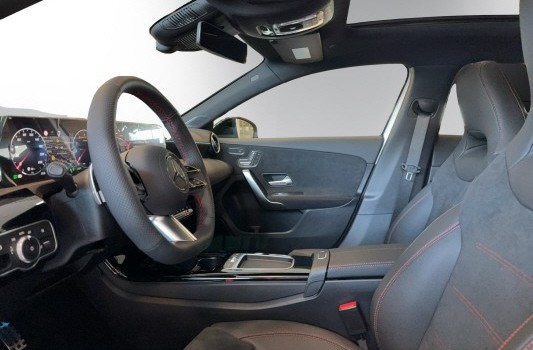 MERCEDES-BENZ A 200 Night Star 7G-DCT