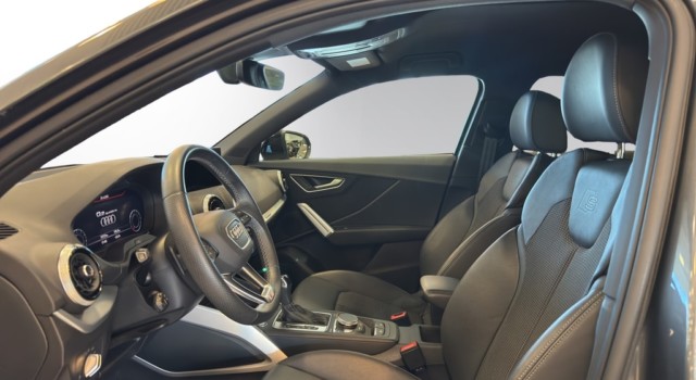AUDI Q2 40 TFSI S line Attr qu