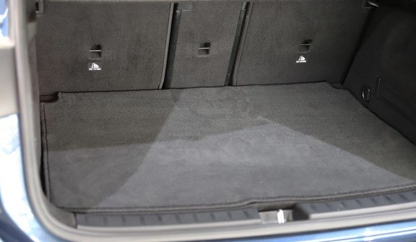 MERCEDES-BENZ EQA 250 AMG Line AMG Line