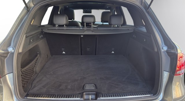 MERCEDES-BENZ GLC 220 d AMG Line 4Matic