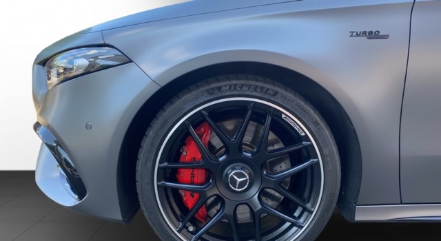 MERCEDES-BENZ A 45 AMG A 45 S AMG 4Matic+