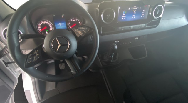 MERCEDES-BENZ Sprinter 319 CDI PRO KA 4325 L