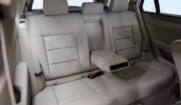 MERCEDES-BENZ E 250 BlueTEC 4Matic 7G-Tronic