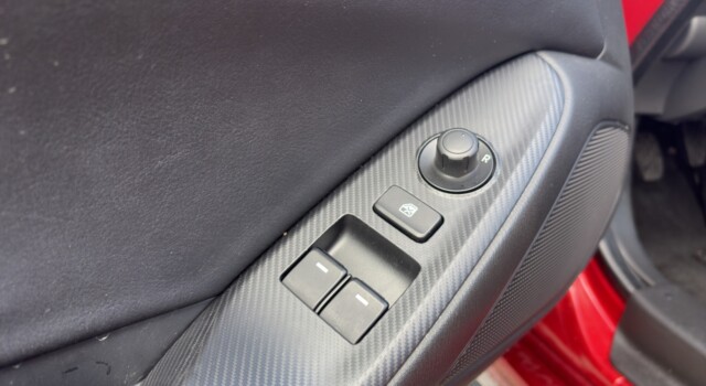 MAZDA MX-5 Skyactiv-G 184 Exclusive-line