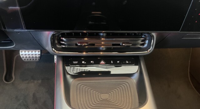 MERCEDES-BENZ CLA 250 + 85 kWh EQ