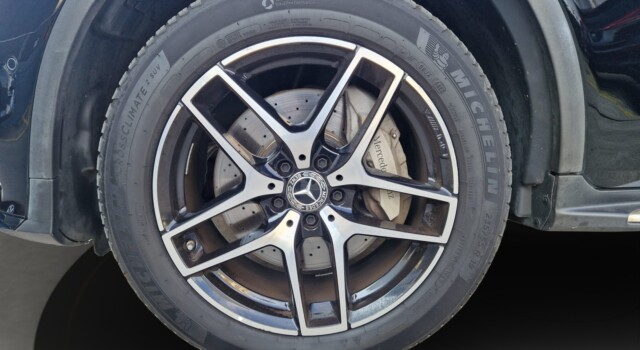 MERCEDES-BENZ GLC 220 d AMG Line 4Matic 9G-Tronic